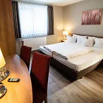 Hotel-gasthof Neue Post 2*