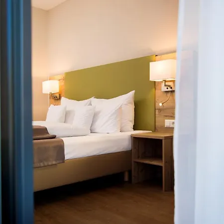 Hotel-gasthof Neue Post Hotel 2*