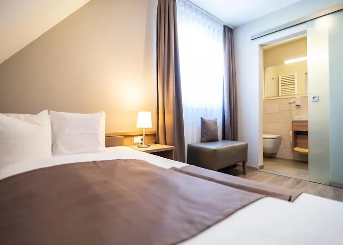 Hotel-gasthof Neue Post 호텔 2*