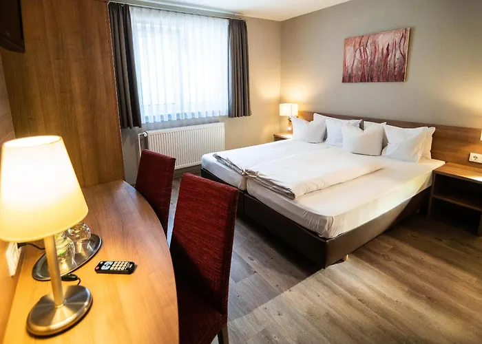 Hotel-gasthof Neue Post 2*