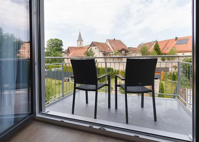 Hotel-gasthof Neue Post Leutershausen (Bavaria)