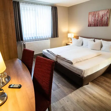 Hotel-gasthof Neue Post 2*