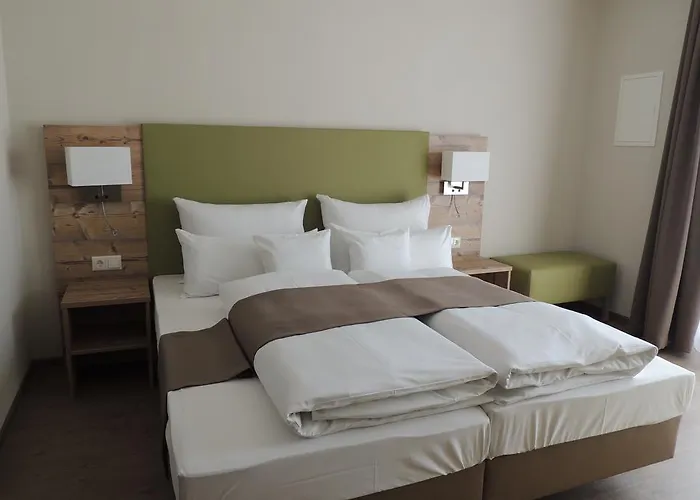 Hotel Hotel-gasthof Neue Post Leutershausen (Bavaria)